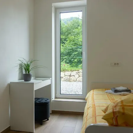 Vakantiehuis Nature View House With Sauna Tolmin