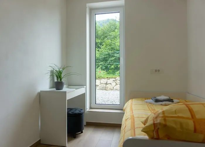 بيت للعطل Nature View House With Sauna تولمين