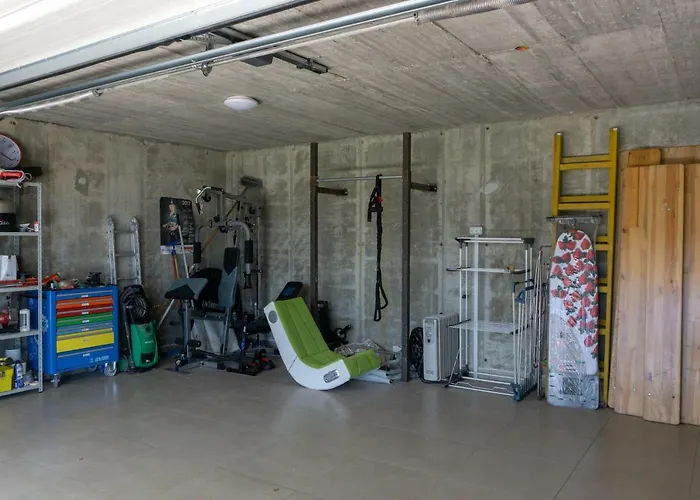 بيت للعطل Nature View House With Sauna تولمين