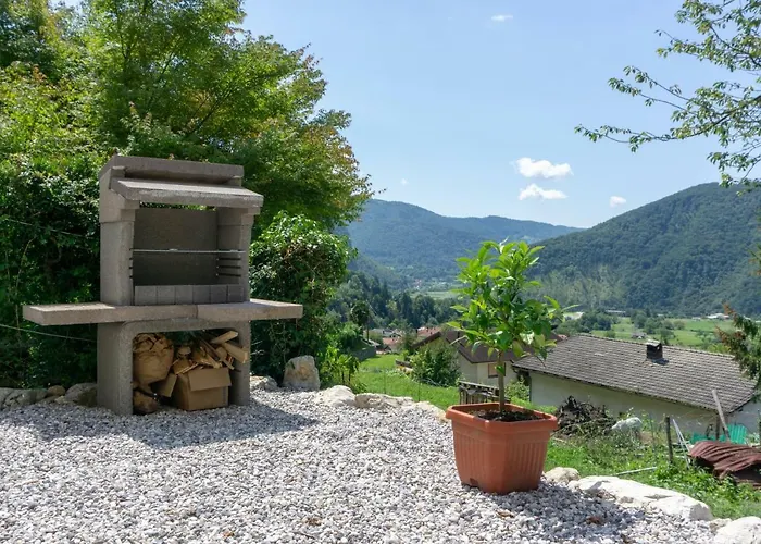 בית נופש Nature View House With Sauna טולמין