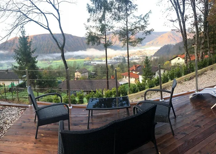 בית נופש Nature View House With Sauna טולמין